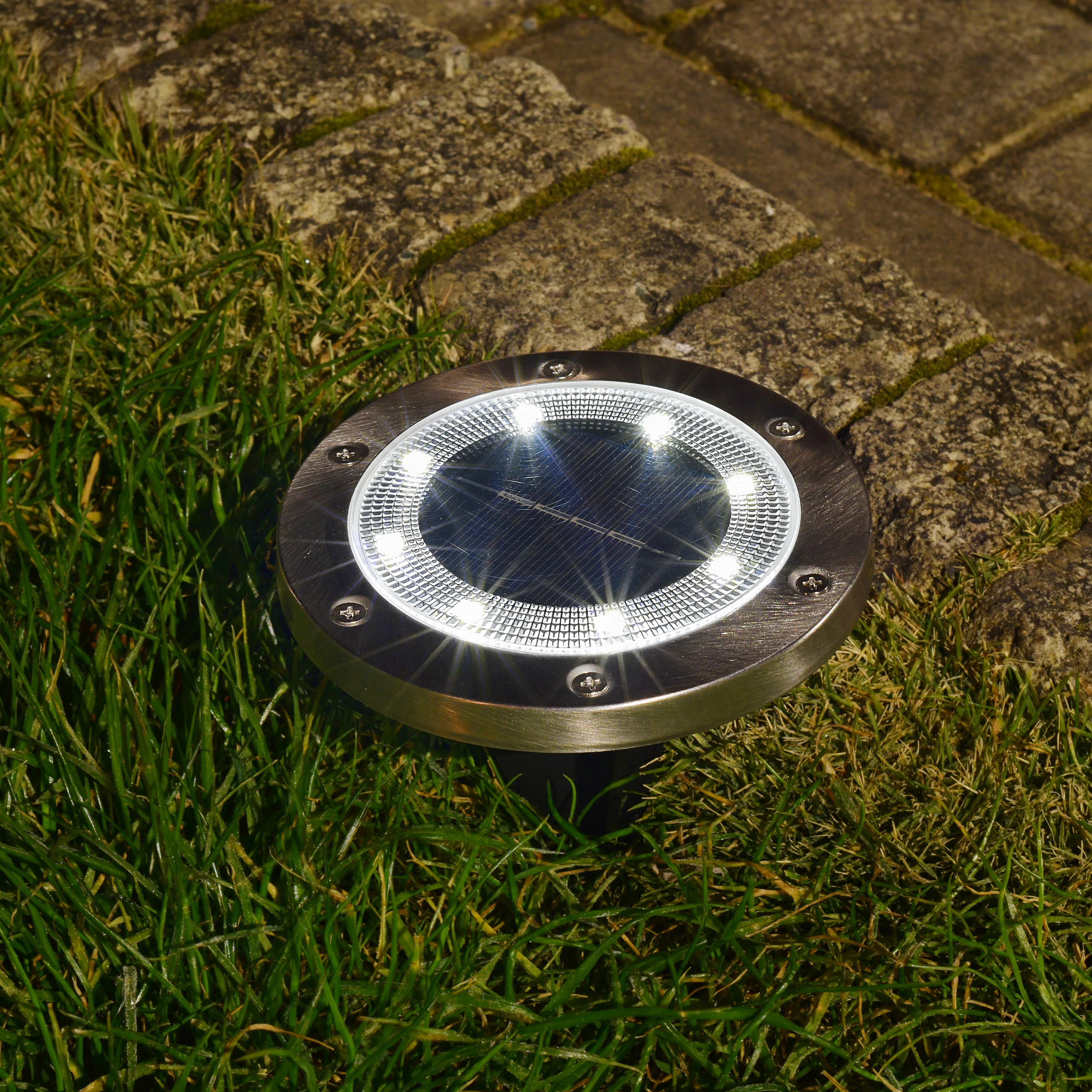 Solar Powered LED Pathway Lights | 8-Pack | 2 Light Modes | Rechargeable Battery | Waterproof IP65